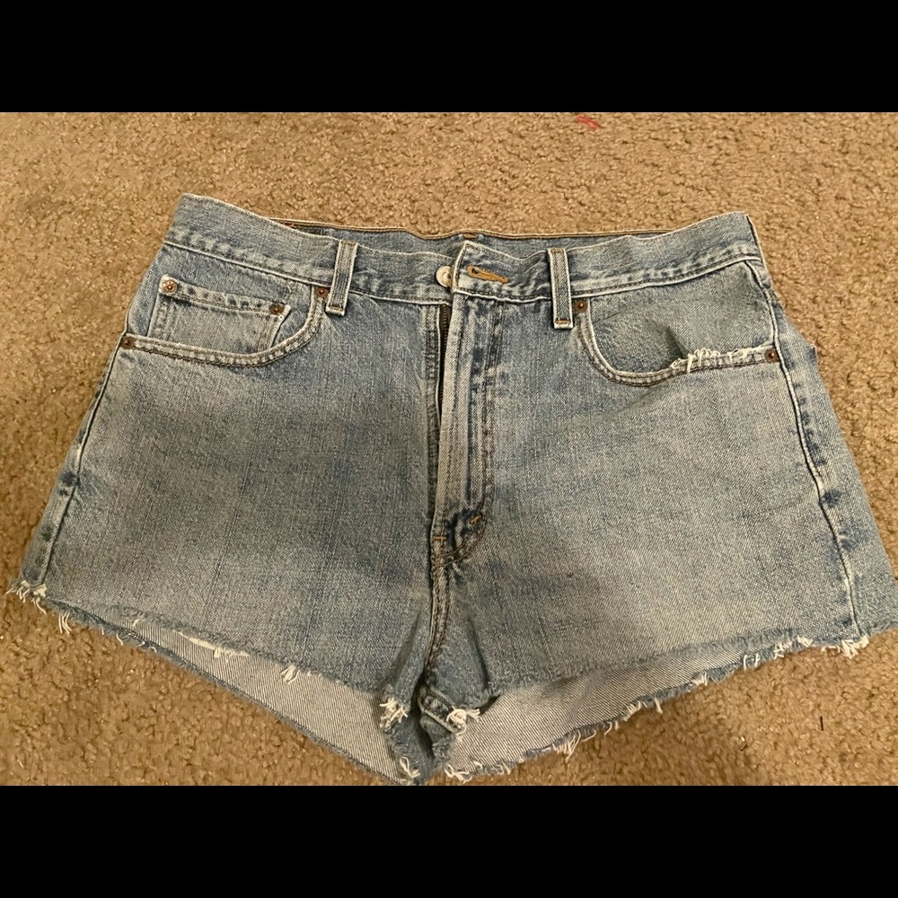 Levi shorts